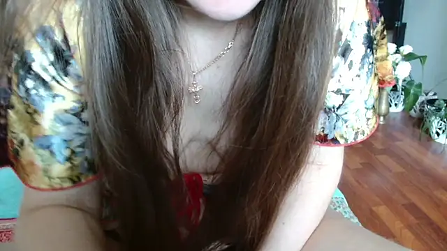 Snapshot of KiraGoldens chatting on 04-30-26, 09:59 KiraGoldens online show from 04-30-26, 09:59