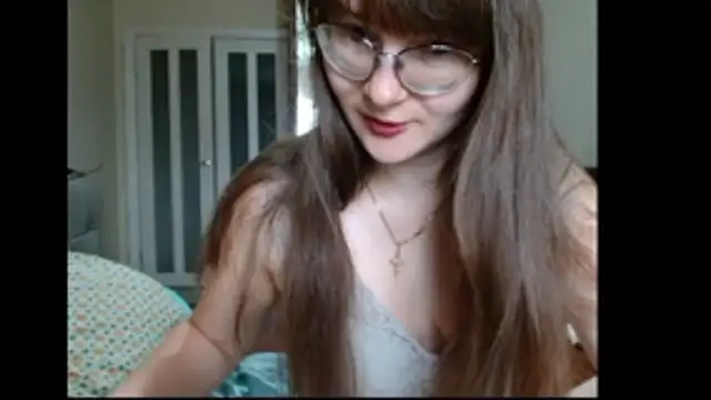Snapshot of KiraGoldens chatting on 06-10-26, 05:50 KiraGoldens online show from 06-10-26, 05:50
