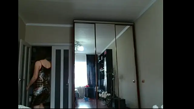Snapshot of KiraGoldens chatting on 07-04-26, 06:30 KiraGoldens online show from 07-04-26, 06:30