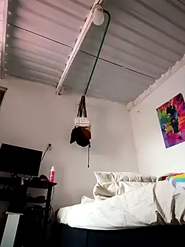 Snapshot of Bigassmommy_x chatting on 02-01-26, 02:15 Bigassmommy x online show from 02-01-26, 02:15