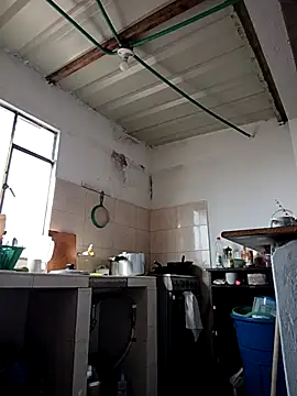 Snapshot of Bigassmommy_x chatting on 02-28-26, 01:34 Bigassmommy x online show from 02-28-26, 01:34