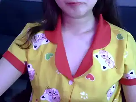 Bee 2k online show from 03-28-26, 04:12