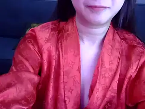 Snapshot of Bee_2k chatting on 07-10-26, 04:28 Bee 2k online show from 07-10-26, 04:28