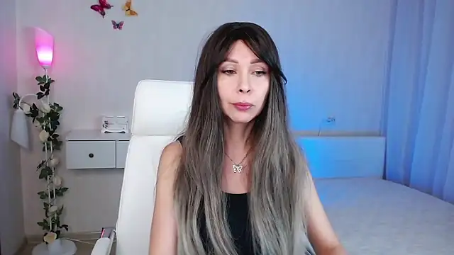 wendifoste online show from 12-19-24, 06:45