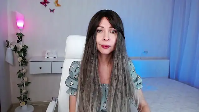 wendifoste online show from 12-23-24, 08:47