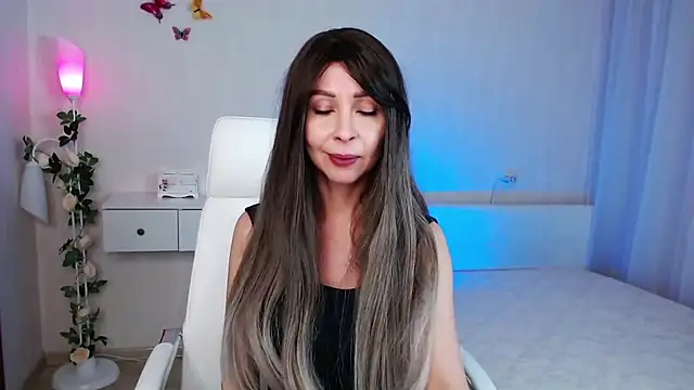 wendifoste online show from 12-24-24, 09:22