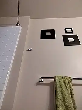 eatmeplease44 online show from 02-20-26, 06:19