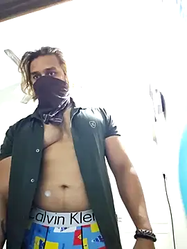 Snapshot of kaizercool1 chatting on 01-17-25, 10:00 kaizercool1 online show from 01-17-25, 10:00