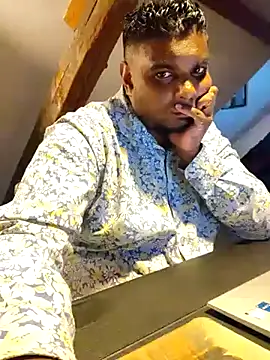 Bandusrilankasexymen online show from 03-20-25, 07:14