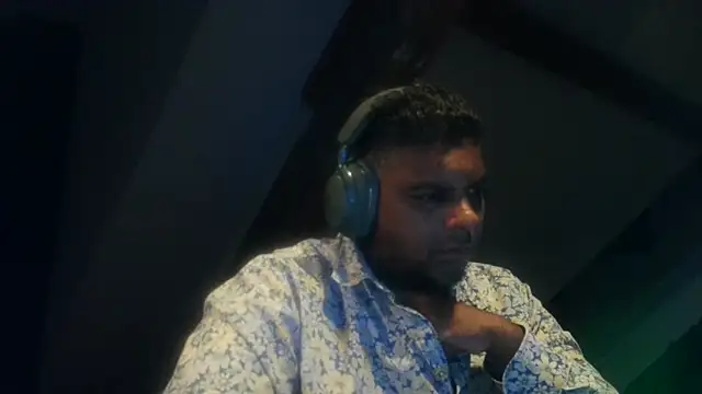 Bandusrilankasexymen online show from 10-31-25, 09:38