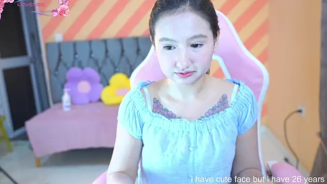 Snapshot of Pinkie_Princes chatting on 01-29-25, 11:04 Pinkie Princes online show from 01-29-25, 11:04