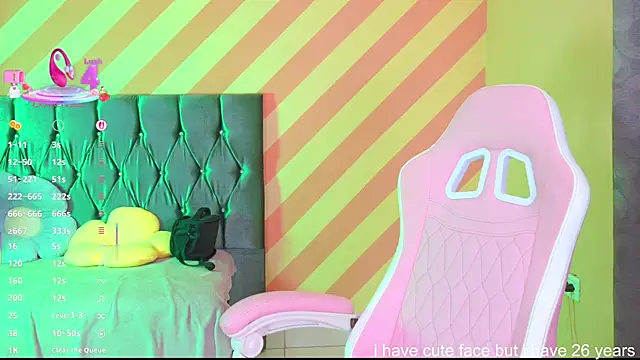 Snapshot of Pinkie_Princes chatting on 02-11-25, 12:17 Pinkie Princes online show from 02-11-25, 12:17