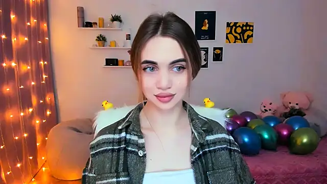 Snapshot of aPieceOfJoy chatting on 02-14-25, 02:07 aPieceOfJoy online show from 02-14-25, 02:07