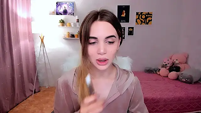 Snapshot of aPieceOfJoy chatting on 02-26-25, 09:27 aPieceOfJoy online show from 02-26-25, 09:27