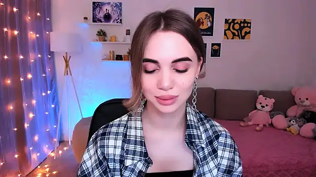 Snapshot of aPieceOfJoy chatting on 03-19-25, 12:04 aPieceOfJoy online show from 03-19-25, 12:04