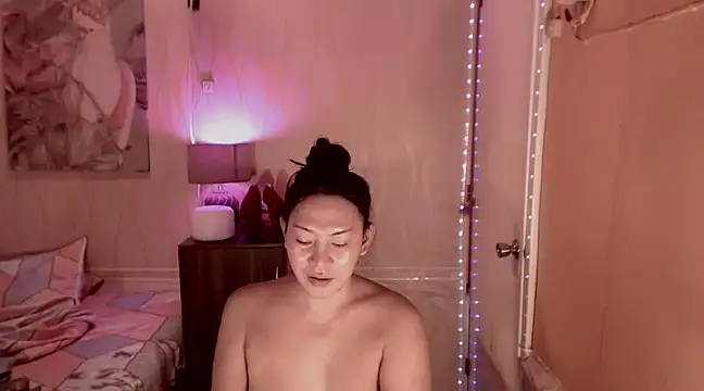 Biancafoxie online show from 12-21-24, 01:04