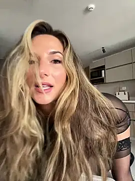 Thescorpionfr online show from 03-13-26, 04:35