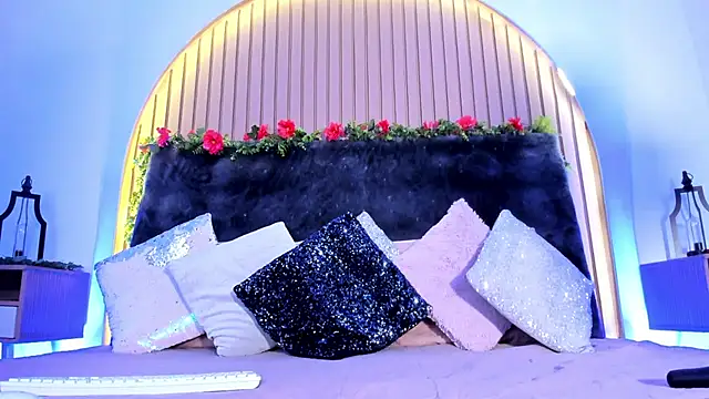 Karlagonzales  online show from 02-23-25, 02:14