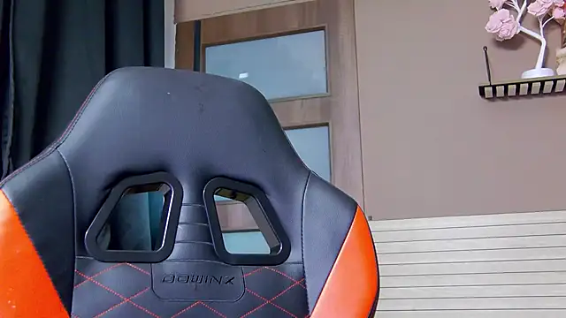 karo123421 online show from 01-16-26, 09:08