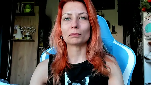 karo123421 online show from 04-15-26, 09:16