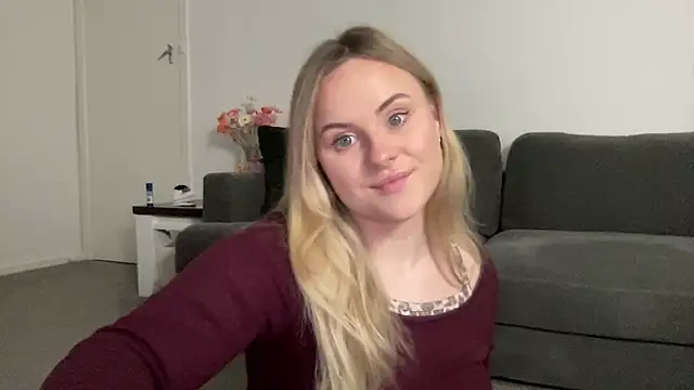 bigboobybabyxh online show from 06-04-26, 07:03