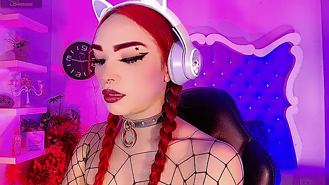 LeyXandrabraz online show from 04-17-26, 08:12