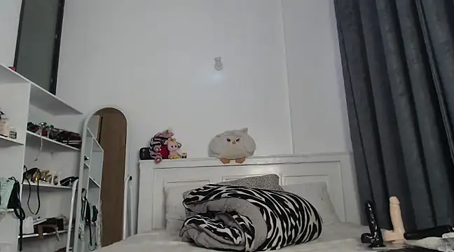 peeky pinky online show from 02-05-25, 06:02