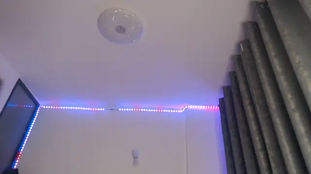 Snapshot of peeky_pinky chatting on 07-02-26, 03:23 peeky pinky online show from 07-02-26, 03:23