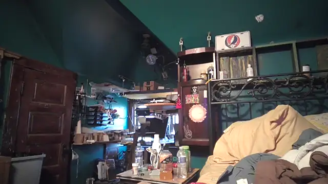 charactrzero online show from 03-09-26, 09:41