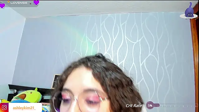 Snapshot of AshleyKim_ chatting on 02-09-25, 01:44 AshleyKim online show from 02-09-25, 01:44