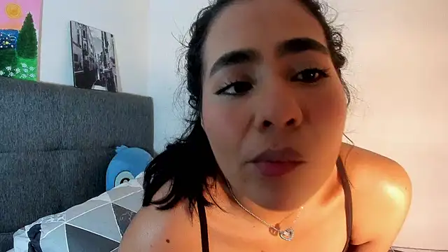Snapshot of valeryvegas_2 chatting on 06-10-26, 02:12 valeryvegas 2 online show from 06-10-26, 02:12