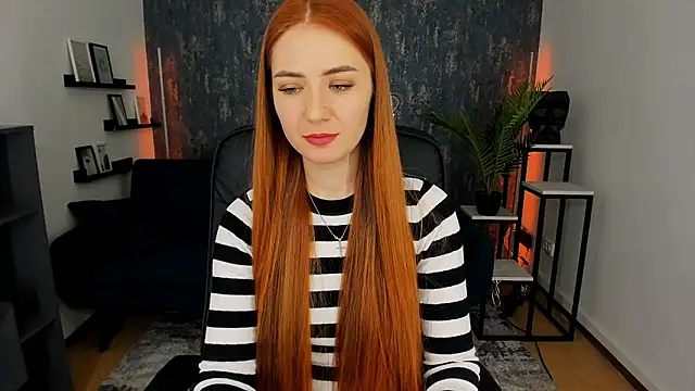 Snapshot of Adelyna_Bird chatting on 01-13-25, 08:26 Adelyna Bird online show from 01-13-25, 08:26