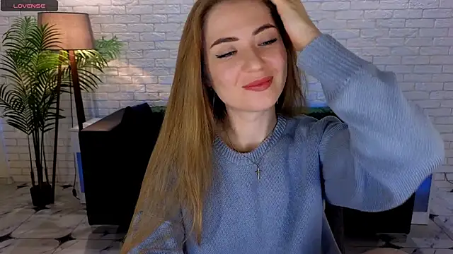 Snapshot of Adelyna_Bird chatting on 03-13-25, 07:42 Adelyna Bird online show from 03-13-25, 07:42