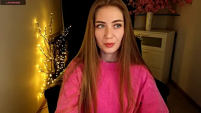 Snapshot of Adelyna_Bird chatting on 06-05-26, 07:36 Adelyna Bird online show from 06-05-26, 07:36