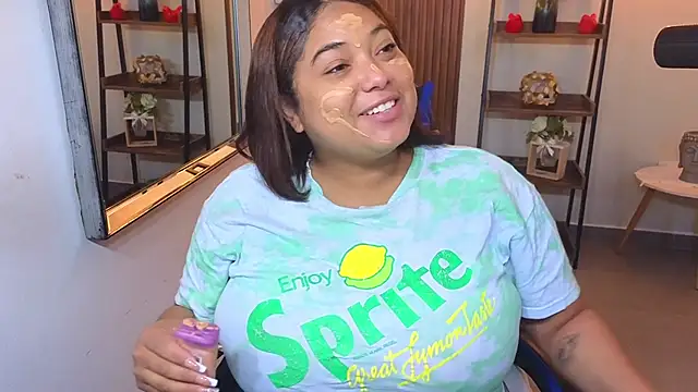 Kenya--Buhle online show from 02-22-26, 10:58