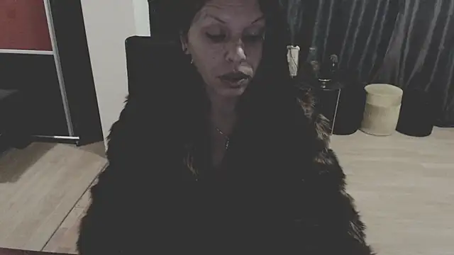 GoldenSasha online show from 10-19-25, 03:23