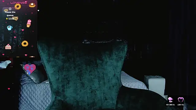 Summer XO online show from 12-01-25, 02:38