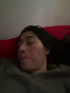 Snapshot of andreaisis2 chatting on 02-21-26, 07:37 andreaisis2 online show from 02-21-26, 07:37