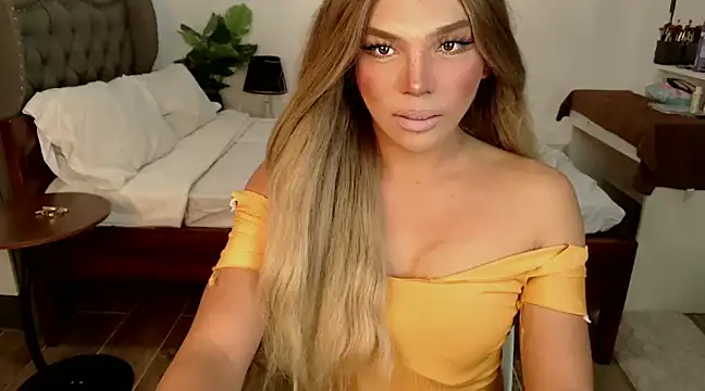 liaa lurrecams online show from 12-06-24, 01:55