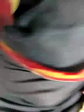 Snapshot of Indian_desi_wife chatting on 12-13-24, 08:04 Indian desi wife online show from 12-13-24, 08:04