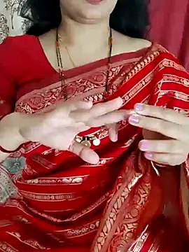 Snapshot of Indian_desi_wife chatting on 01-03-25, 02:10 Indian desi wife online show from 01-03-25, 02:10