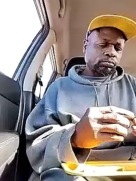 Daddy hook online show from 12-21-24, 10:30