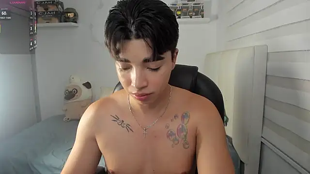 santy7v7 online show from 02-07-26, 01:37