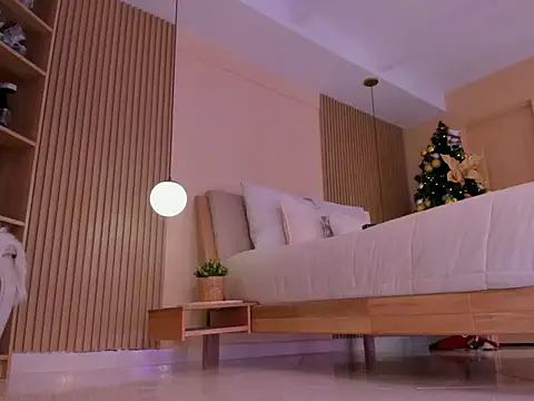 EricaCopola online show from 11-27-25, 02:13