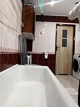 Fresexnow online show from 11-29-25, 02:14