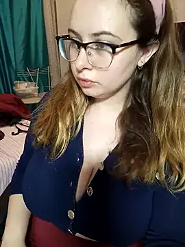 DienkaGreen online show from 11-09-25, 04:27