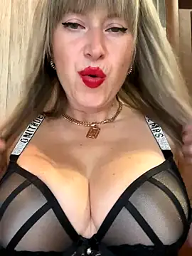 Kittenforyou online show from 11-08-25, 01:00