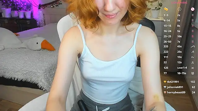 Snapshot of Ooooooli chatting on 12-20-24, 04:46 Ooooooli online show from 12-20-24, 04:46