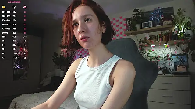 Snapshot of Ooooooli chatting on 02-07-26, 07:28 Ooooooli online show from 02-07-26, 07:28