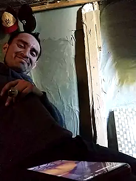 Wero4200 online show from 12-01-25, 07:19